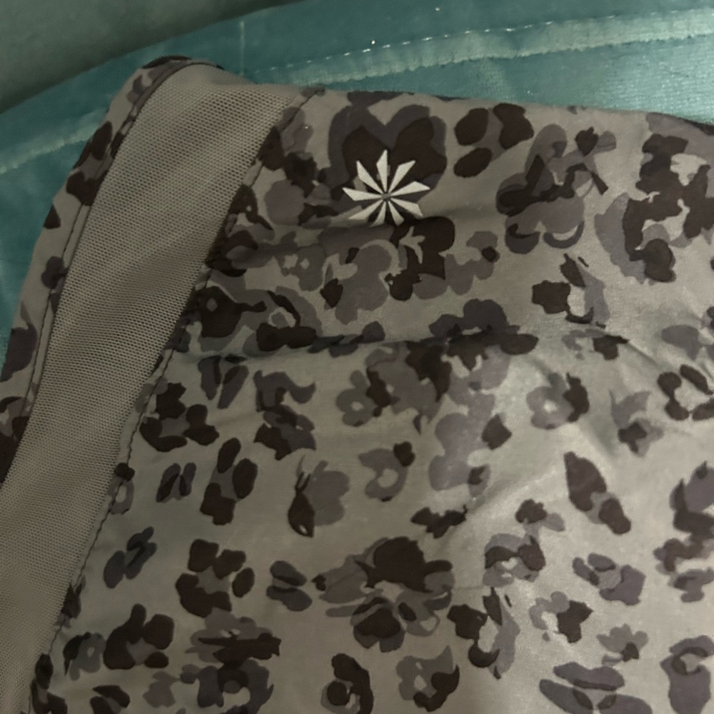 Athleta Leopard Print Mesh Racer Run Mesh Shorts … - image 2